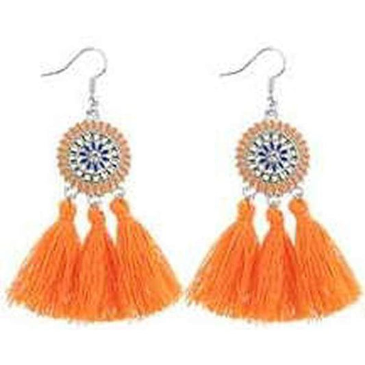 Aretes de hilo, estilo