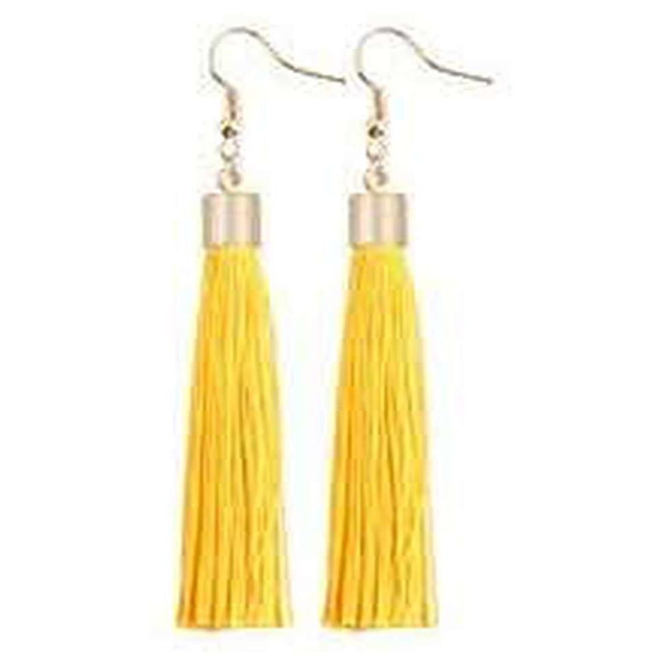 Aretes de hilo, estilo
