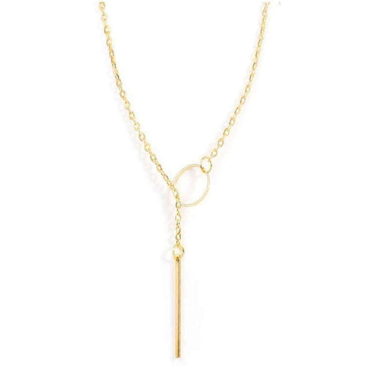 Collar dorado, estilo