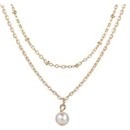 Collar dorado, estilo