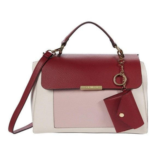 Bolso Steve Madden de mano, con correa para el hombro.