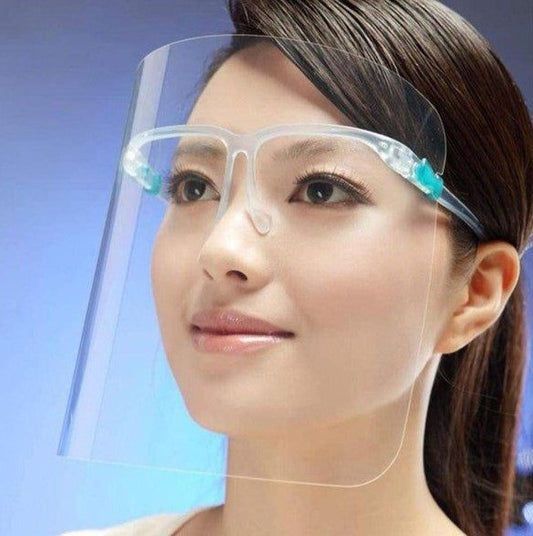 Careta con marco de lentes