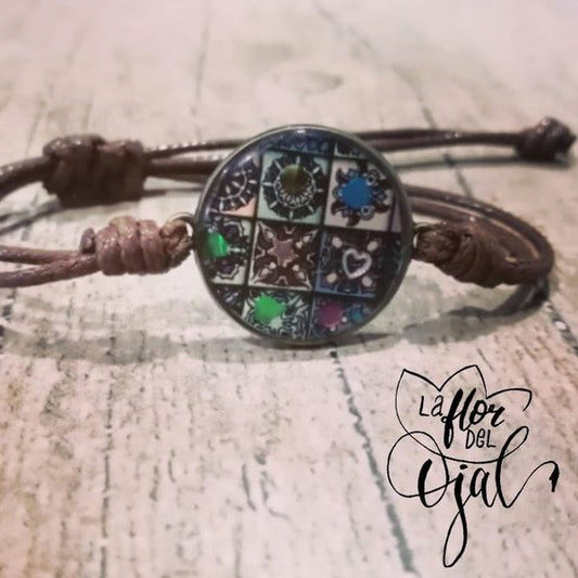 Pulsera Nudo Franciscano Corazones estrellas