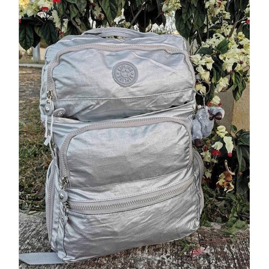 Salveque Juvenil con llavero de mono, color plateado.