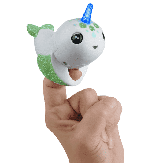 Fingerlings Beb‚ Narval, Raya