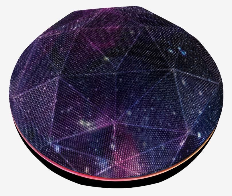 Parlante bluetooth, con imagen de galaxia y luz led de colores.