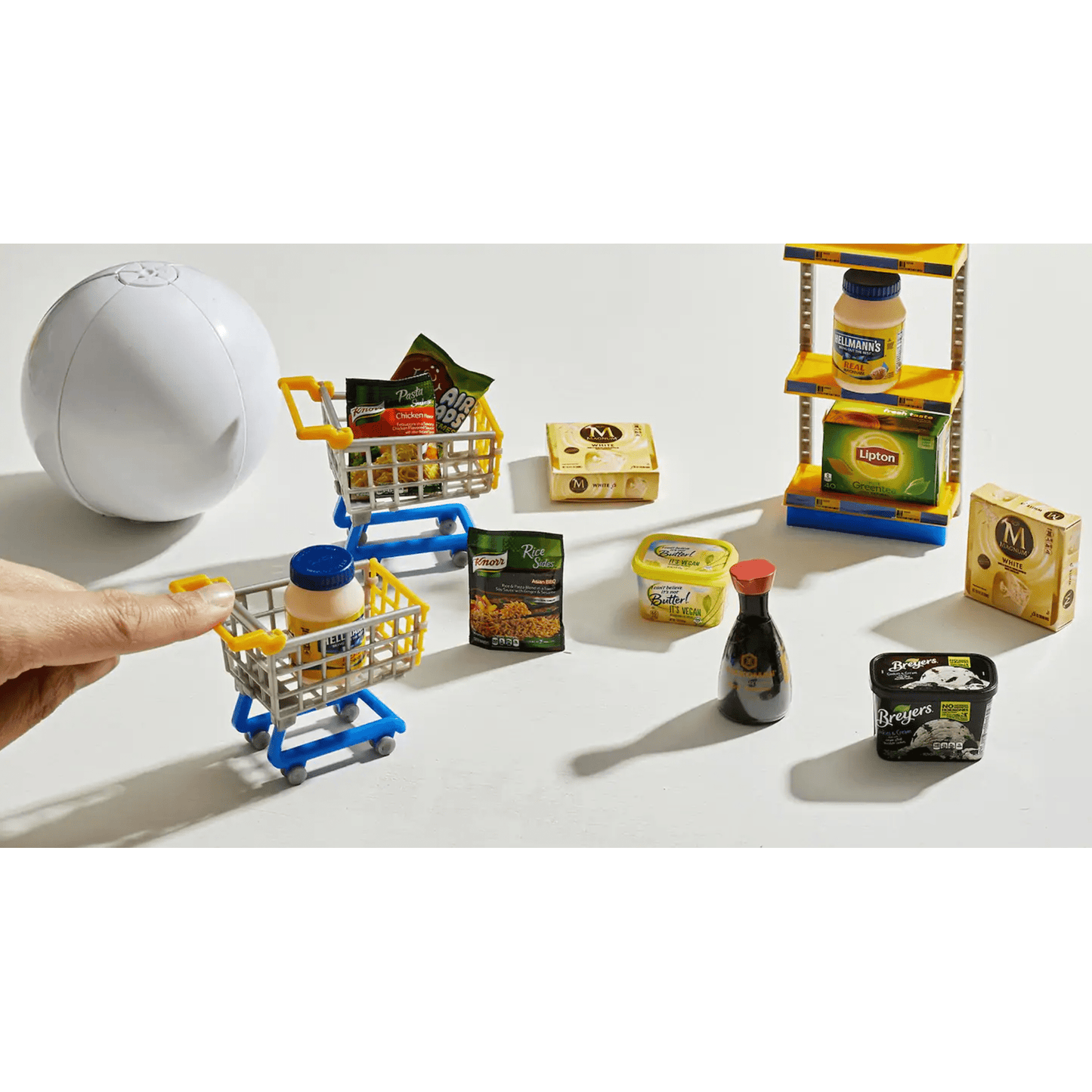 Mini brands: Paquete de 2 bolas con 5 sorpresas