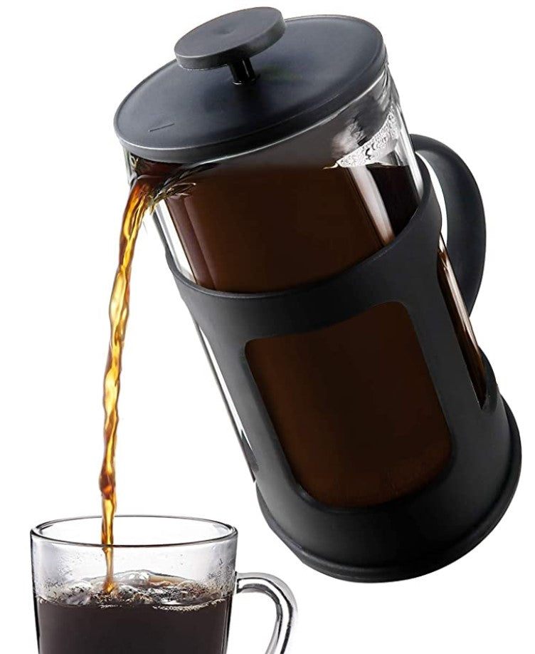 Juego de prensa francesa y espumador de leche eléctrico.