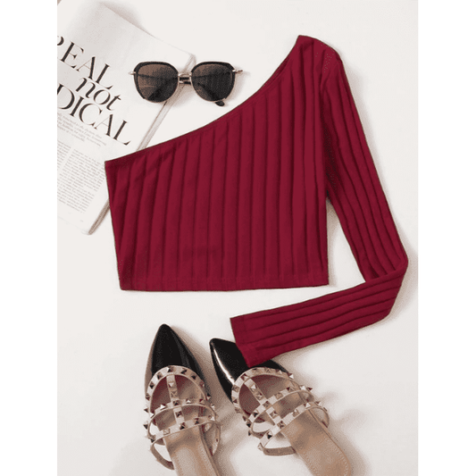 Top de un solo hombro.