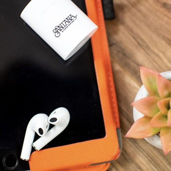 Earbuds Santana Tango, estuche con capacidad de carga