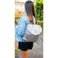 Bolso de espalda, con detalles sirena, color plateado