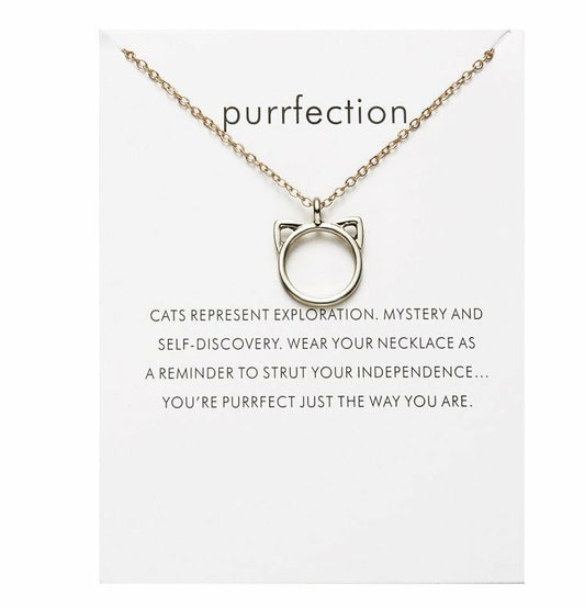 Collar dorado "Purrfection" (Perfección) con dije gato