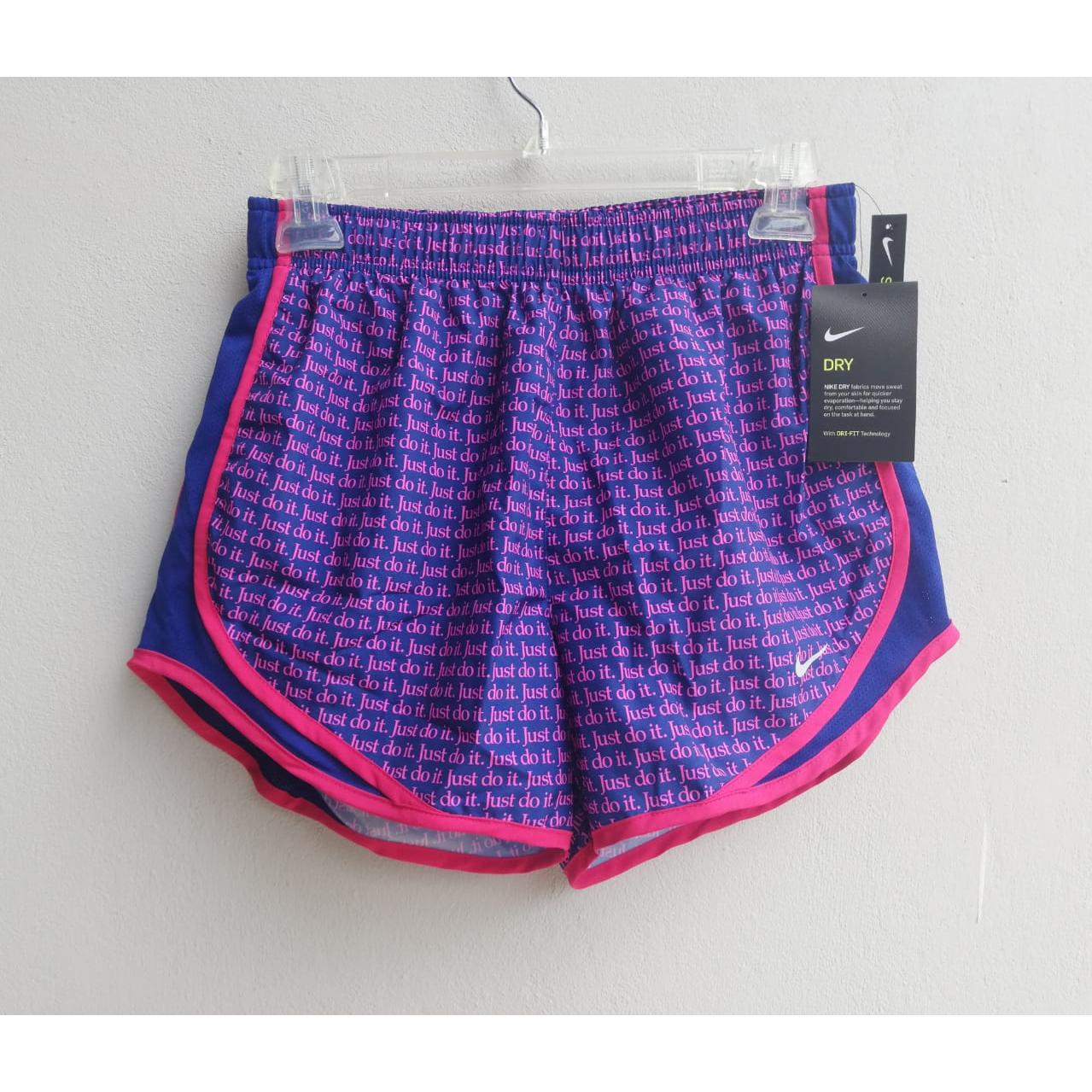 Short Nike para ejercitarse JDI Tempo, talla S.
