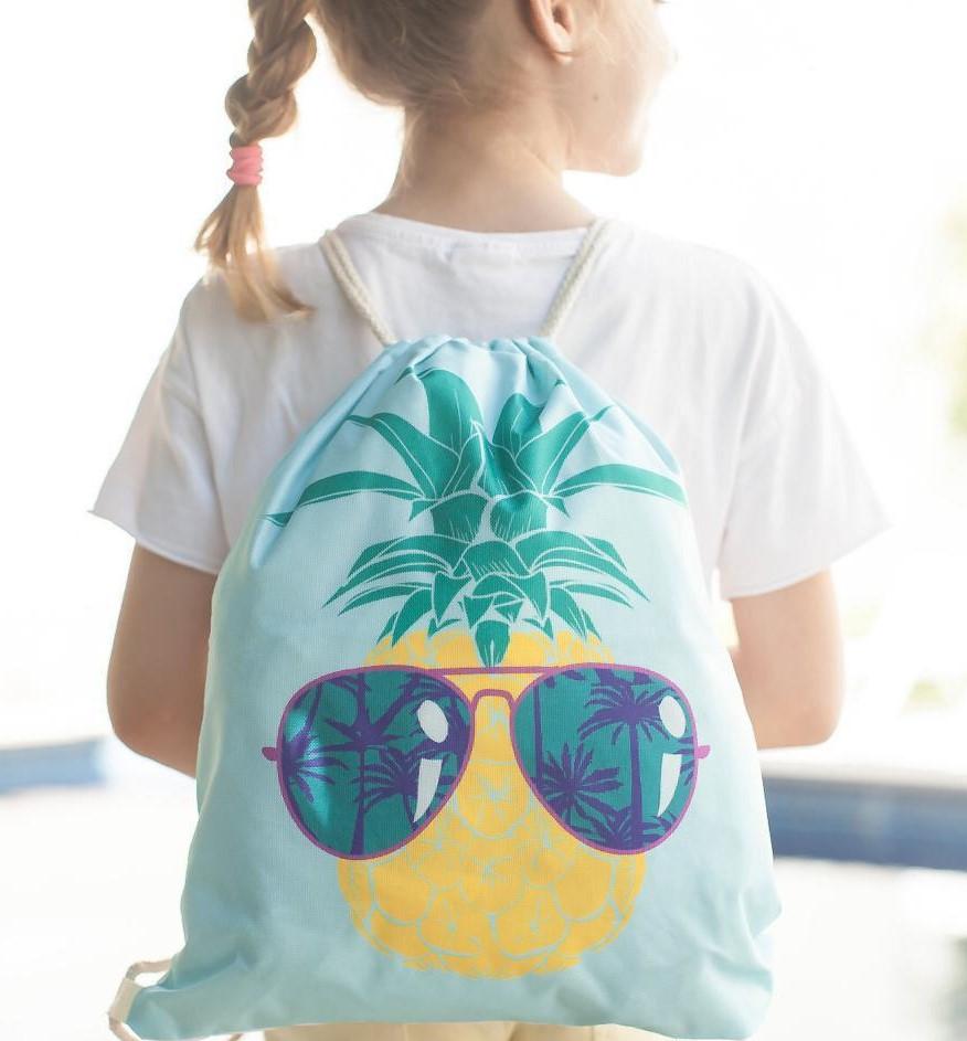 Bolso de espalda en tela, color celeste con diseño Piña - The Gift Shop Costa Rica